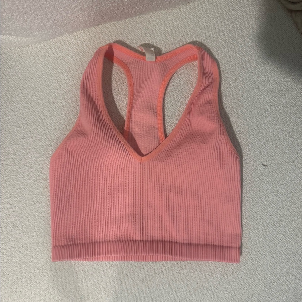 Pink Racerback Sports Bra with Seamless Design